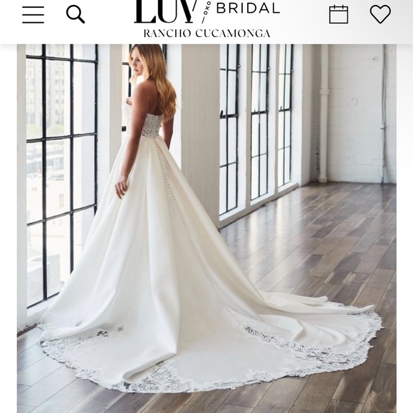 Beautiful Wedding Ball Gown Looking for a Princess - Picture 7 of 14